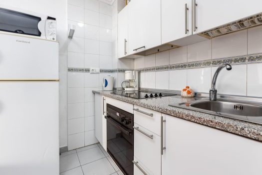 Furnished Studio with Elevator and Tourist License in the Heart of Torrevieja