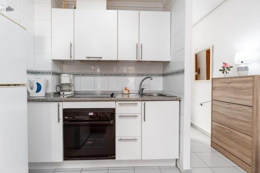 Furnished Studio with Elevator and Tourist License in the Heart of Torrevieja