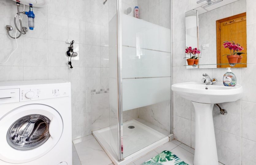 Furnished Studio with Elevator and Tourist License in the Heart of Torrevieja