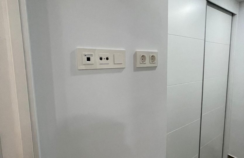 New Apartment with Pool and Gym – Torrevieja