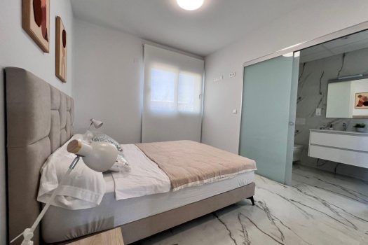 Apartment Torrevieja for sale in Spain