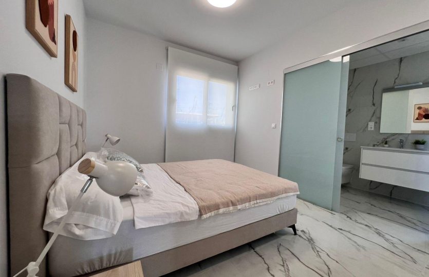 Apartment Torrevieja for sale in Spain