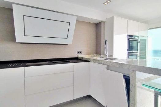 Great seaview apartment in Playa San Juan de Alicante