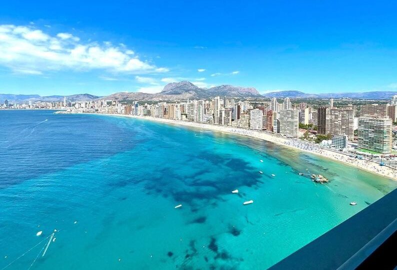 Apartment to rent on beachfront Benidorm