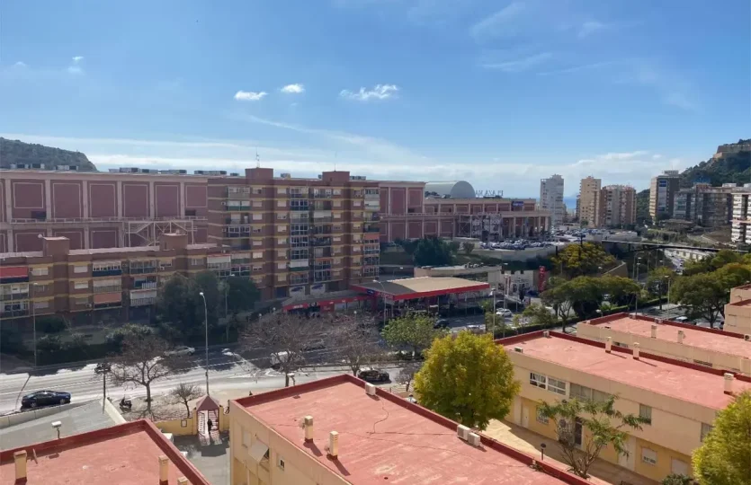 Buy apartment Alicante