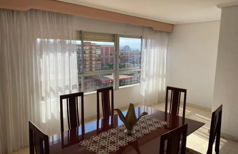 Buy apartment Alicante