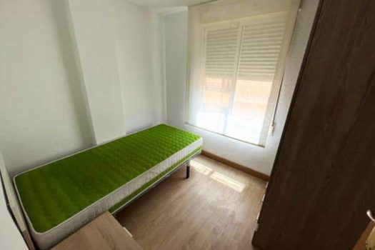 Buy cheap apartment in Alicante