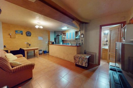 Buy apartment in Elda