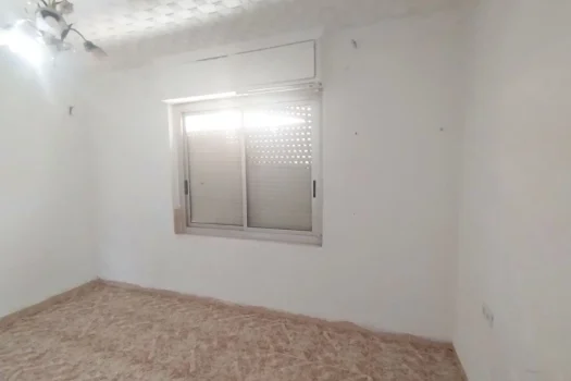 Super cheap apartment in Elda