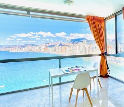 First line beach apartment to rent Benidorm