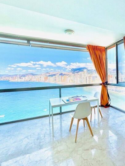 First line beach apartment to rent Benidorm
