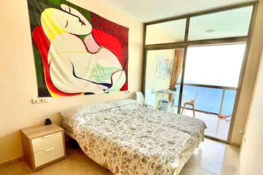 First line beach apartment to rent Benidorm