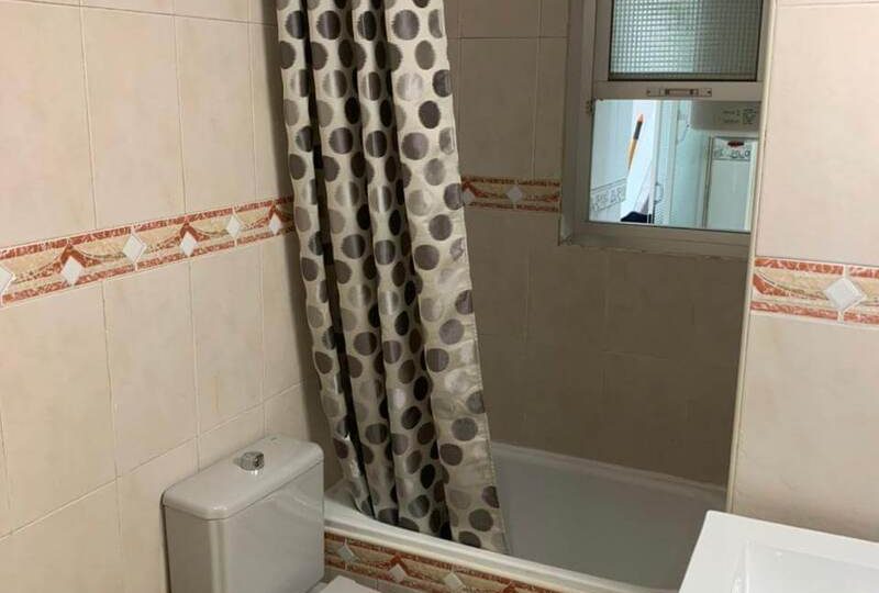 Flat in good condition not far from the sea