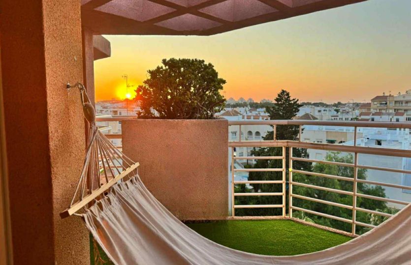 Renovated apartment in the city centre with great potential