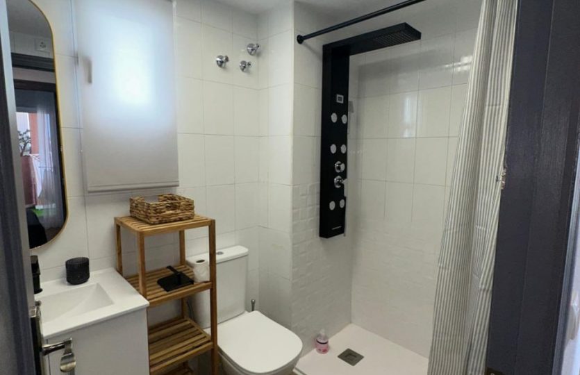 Buy a duplex apartment in Torrevieja