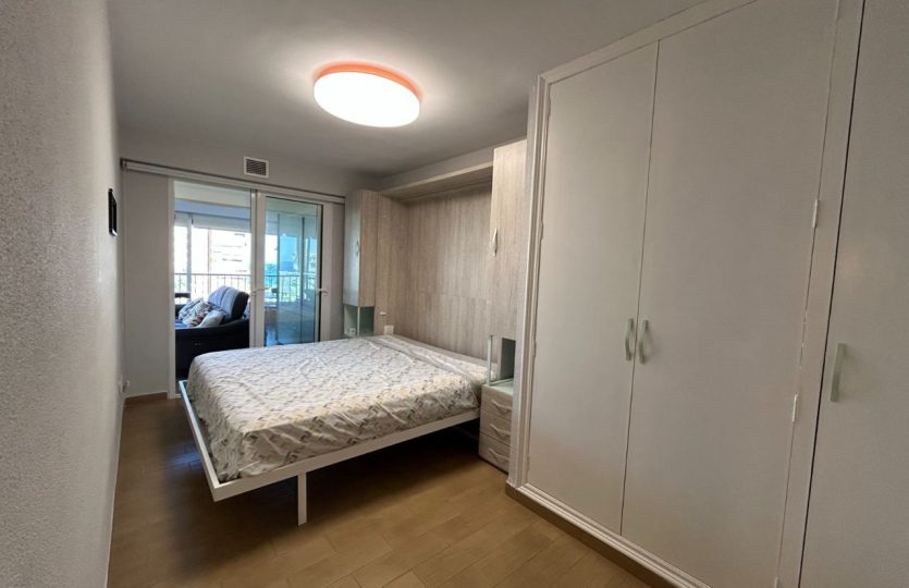 Cheap apartments in Alicante for rent with sea views