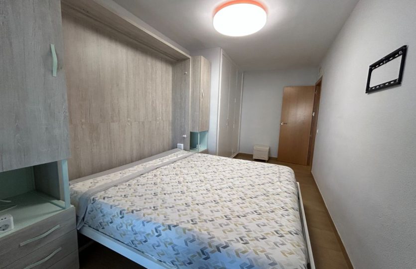 Cheap apartments in Alicante for rent with sea views