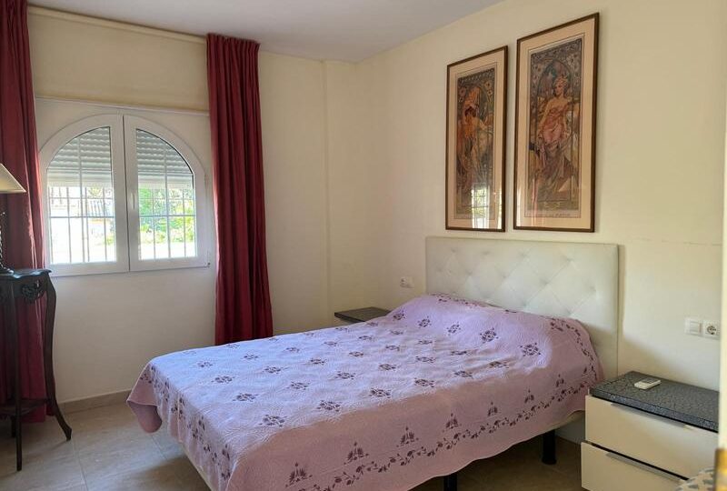 2 bedroom villa for sale in Playa Flamenca